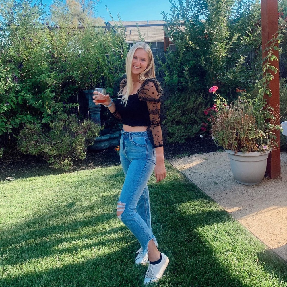 Meet your Posher, Samantha